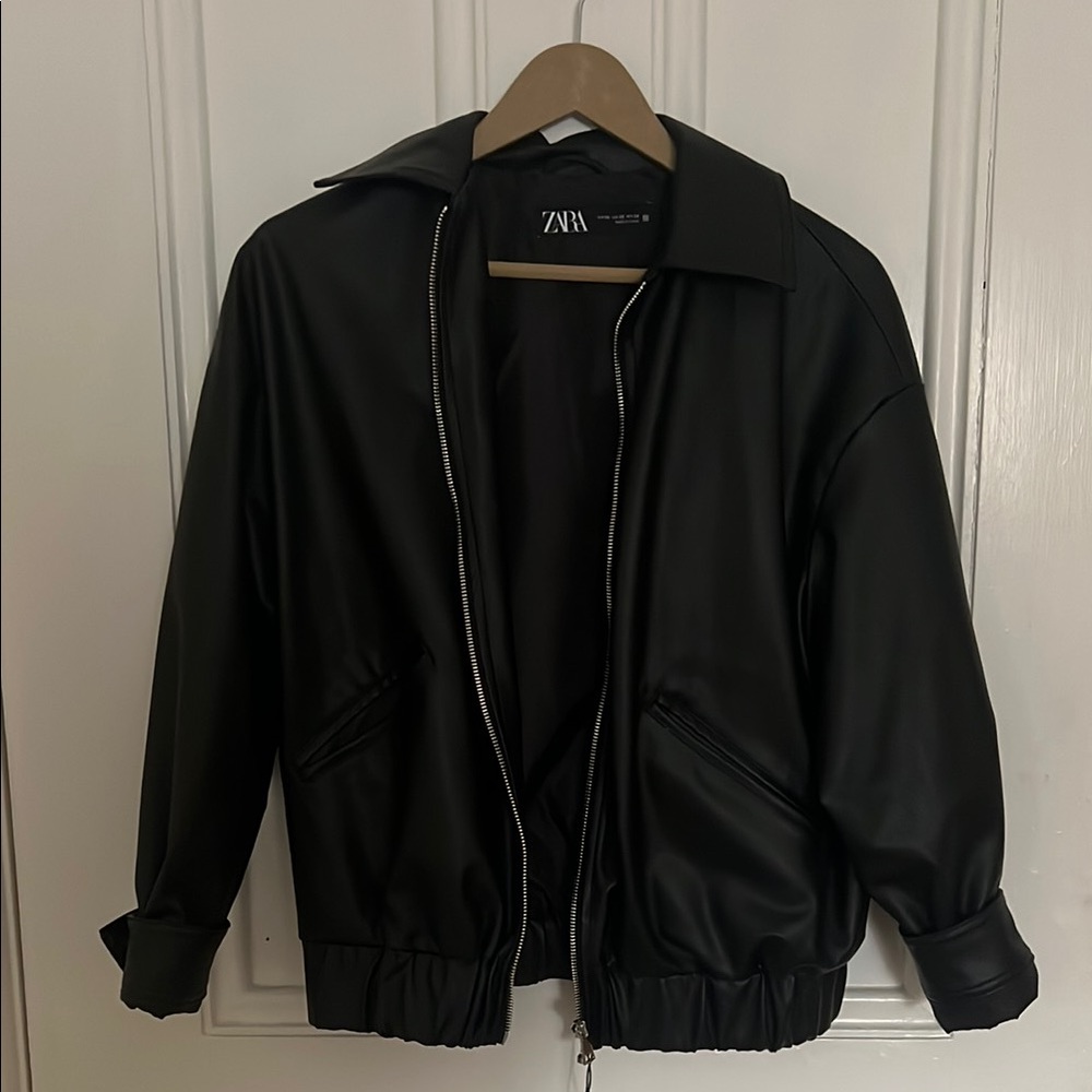 Zara Black Leather Jacket with Zipper Closure and Elasticized Cuffs
